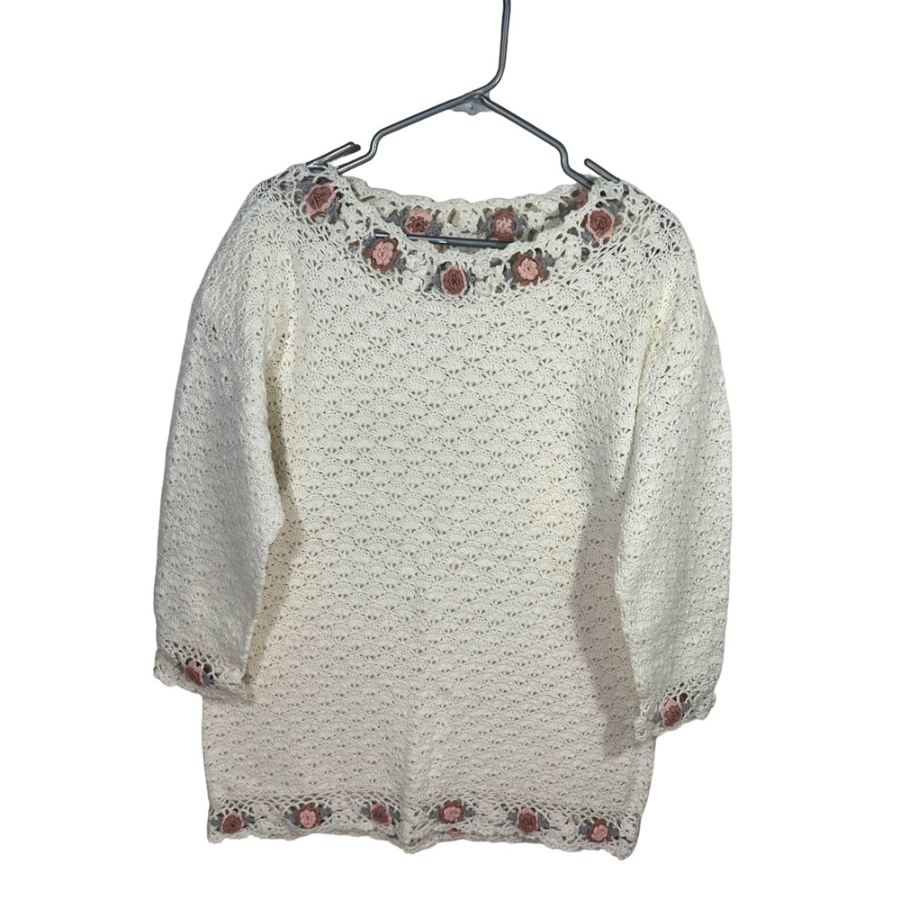 Vintage Shenanigans Hand-Knitted Floral Sweater, Size-M